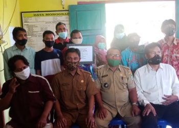 Penyaluran BLT Tahap I ( Januari ) Desa Air Latak Tahun 2021